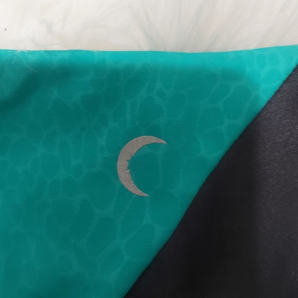 Zyia Metallic & Teal leggings - Picture 6 of 10